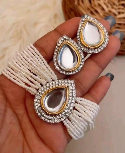 Set collana con perline