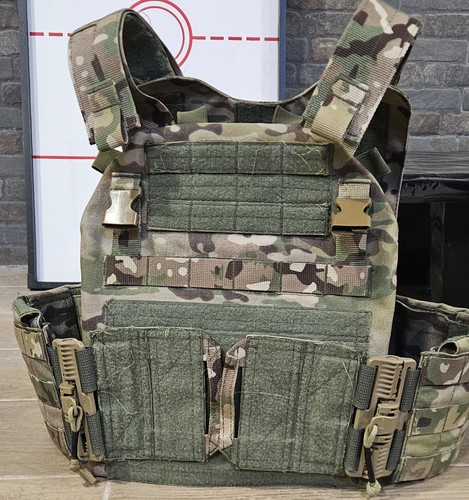 Portaplacas multicam tipo - multicam,