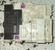 CENTRALINA PORTA FUSIBILI PER