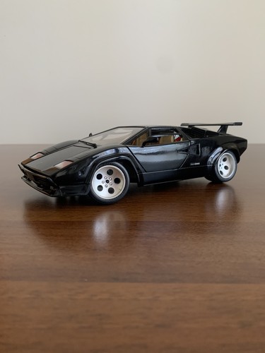 Bburago lamborghini countach - lamborghini,