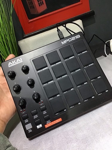 Akai professional mpd218 mini - mpd218,