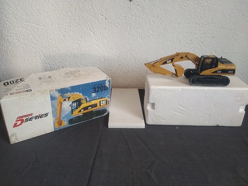 Pelleteuse caterpillar cat - pelleteuse,