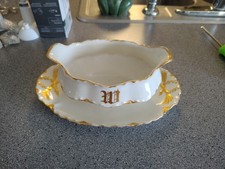 Antica barca a tomba dorata