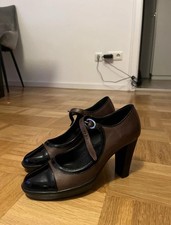 Decolte Tods Mary Jane