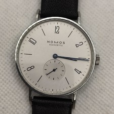 Nomos Tangente 38 Con Fondo In