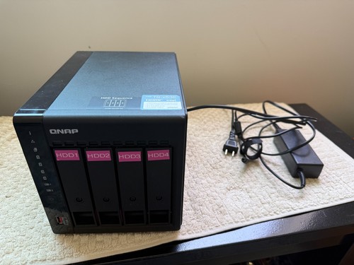 Qnap 453e ram - ram, ad