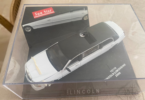Lincoln limousine sun - limousine,