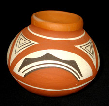 Vaso in terracotta dipinto a