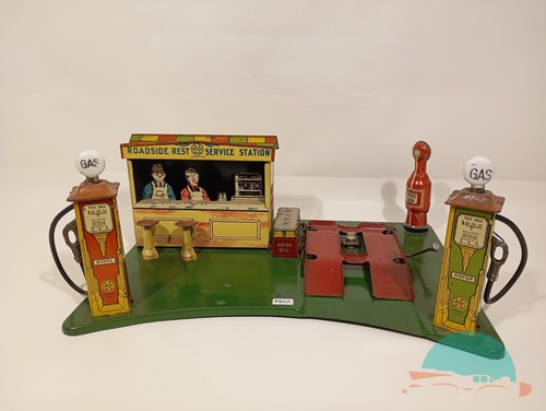 Stazione servizio marx toys - servizio,