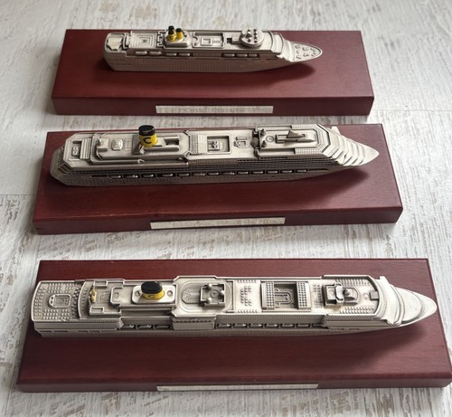 Maquettes métal bateaux de - 3,