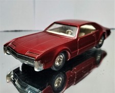 AUTO SOLIDO OLDSMOBILE TORONADO N. 150 NUOVO 1/43 ROSSO SCURO INTERNI BIANCHI