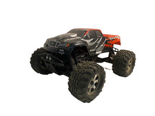 SAVAGE X HPI 4.6 Nitro Star Monster Truck