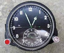 OROLOGIO MILITARE SOVIETICO A CARICA DA CRUSCOTTO DI SOTTOMARINO  FUNZIONANTE