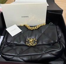 borsa chanel usata con scatola e sacchetto per la polvere 