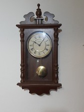 Orologio a pendolo da parete
