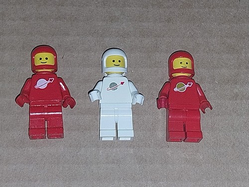 Lego classic space - lego, minifigures