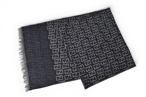 Fendi autentica sciarpa - fendi,