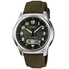 Casio WAVECEPTOR radio solare