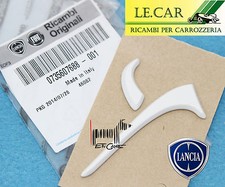 1 FREGIO SCRITTA Y BIANCA LATERALE PORTA LANCIA Y YPSILON dal 7/2011 > ORIGINALE