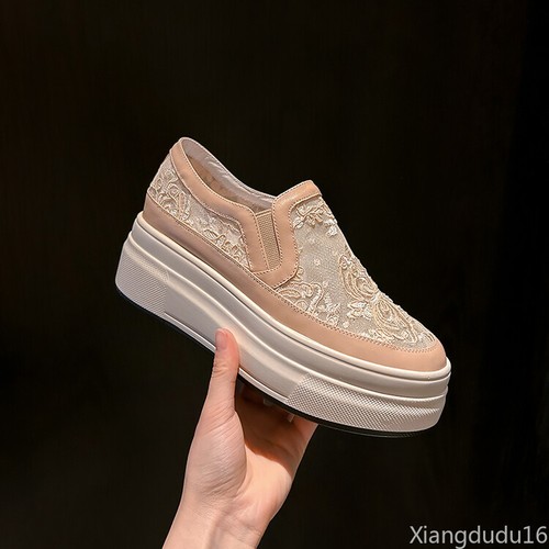 Sneakers donna floreali pizzo