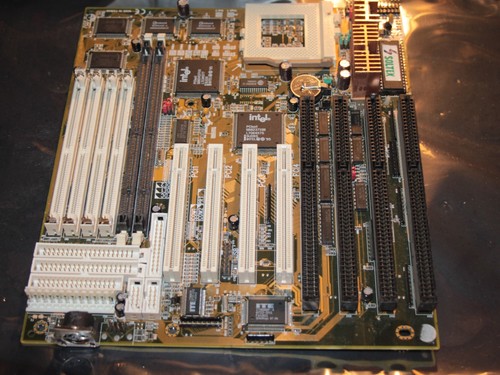 Socket scheda madre pci - at,