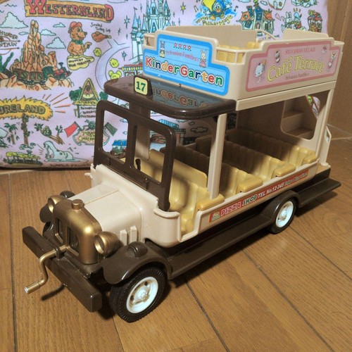 Sylvanian families cafe - families,