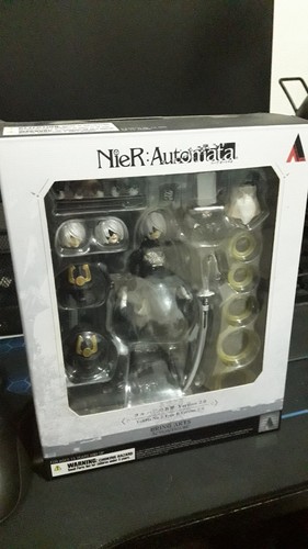 Action figure nier - figure, automata