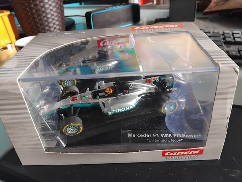 Mercedes w08 slot car - mercedes, f1