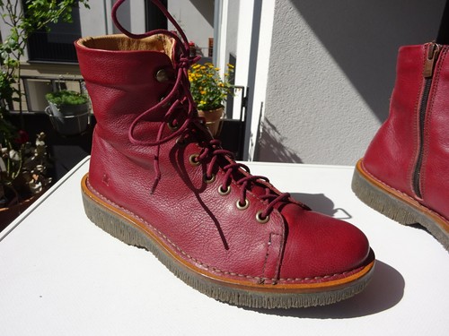 Naturalista n5572 volcano - el,