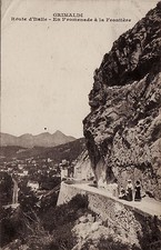 #GRIMALDI-ROUTE D'ITALIE- EN PROMENADE E LA FRONTIERE- foto Giletta..