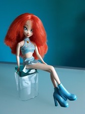 "WINX", Bambola "BLOOM" ,2004, "Magic WINX", Prima Edizione ,altezza 32 cm.
