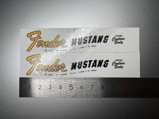 2 pezzi per Fender MUSTANG