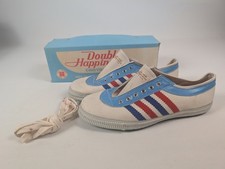 Scarpe sportive in tela doppia