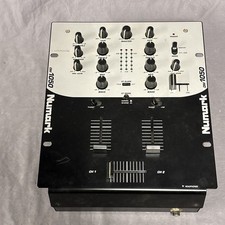 Numark DM1050 Mixer DJ