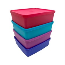 Tupperware Sqaure Away Set di