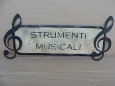 INSEGNA STRUMENTI MUSICALI EPOCA OLD CHITARRA TROMBA PIANOFORTE