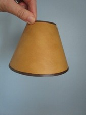 2 PETITS ABAT JOUR EN PAPIER