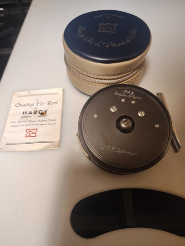 Vintage alnwick - (hardy, bros)