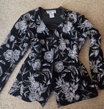 Ronni Nicole Ouida ~ Giacca di velluto floreale nero/argento e pantaloni HOF set festa M