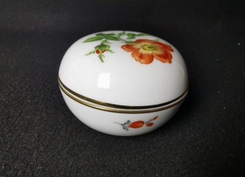 Contenitore con coperchio - con,