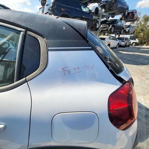 Ricambi usati sul piazzale