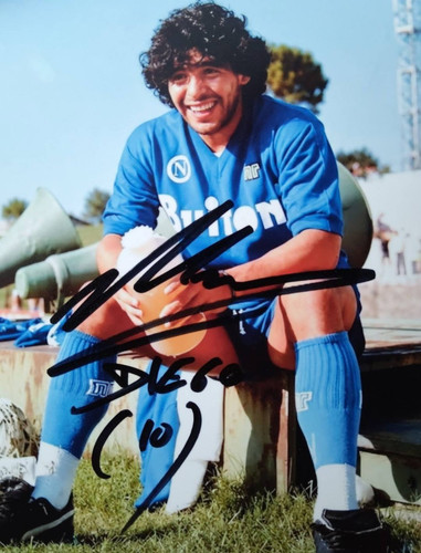 Diego maradona signed - ,