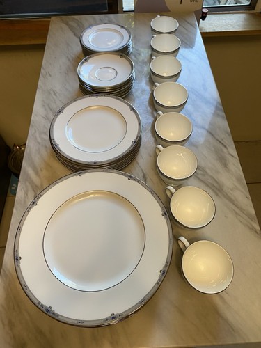 Wedgwood amherst platinum - amherst, 8