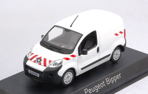 Norev furgone peugeot - 1/43,