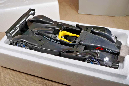 Autoart modellino auto - 1/18,