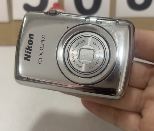 Nikon coolpix s01 - nikon,