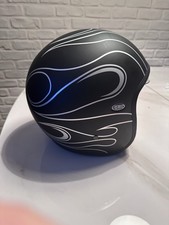 Casco con visiera scomparsa - a,