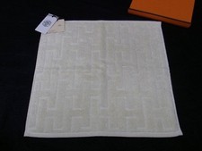 Asciugamano HERMES Scale 100%
