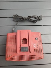Chargeur Batteries HILTI TCU