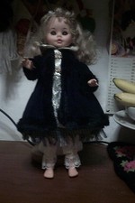 damina furga capelli biondi cm 45 con lieve difetto leggi.